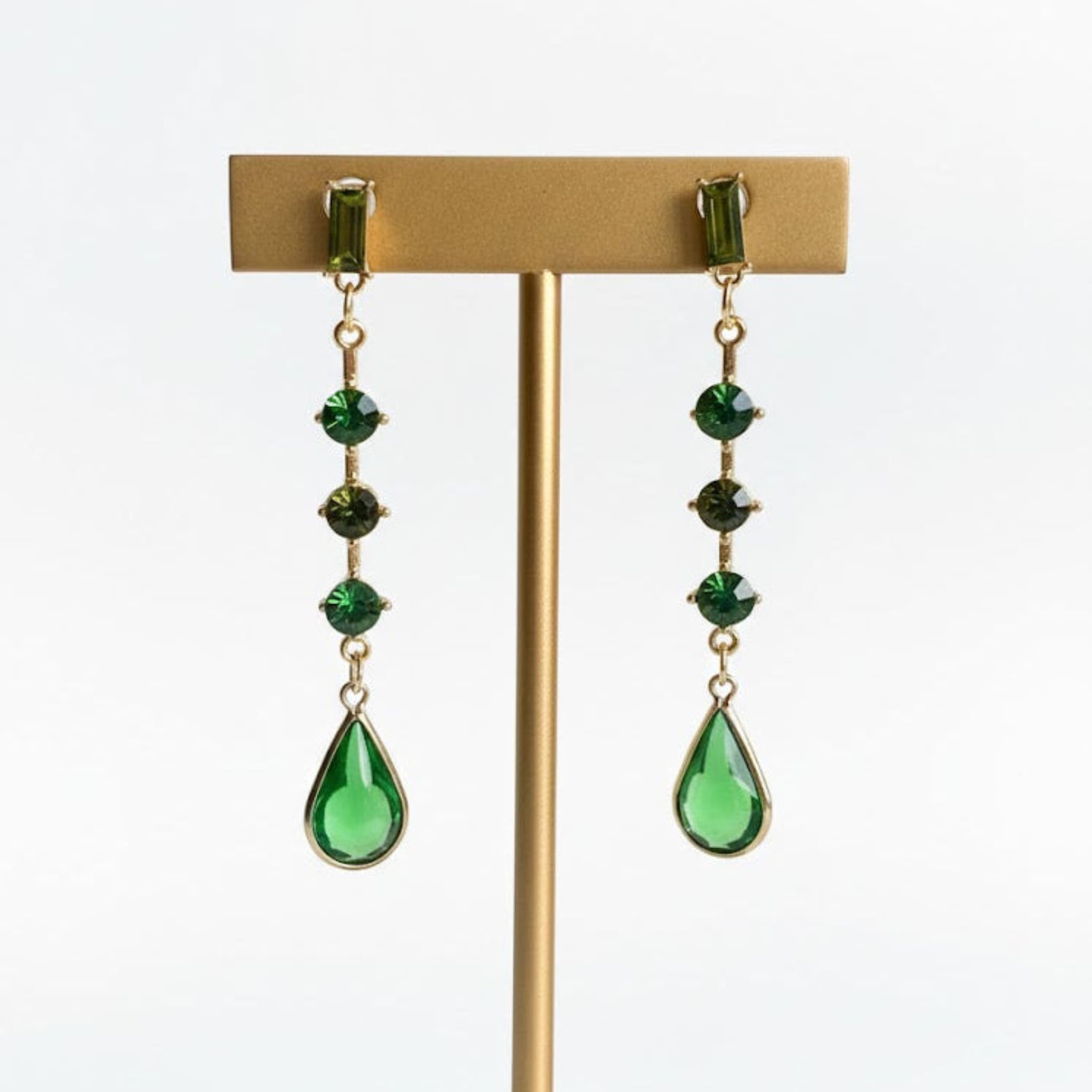 Emerald Crystal Dangling Drop Earrings