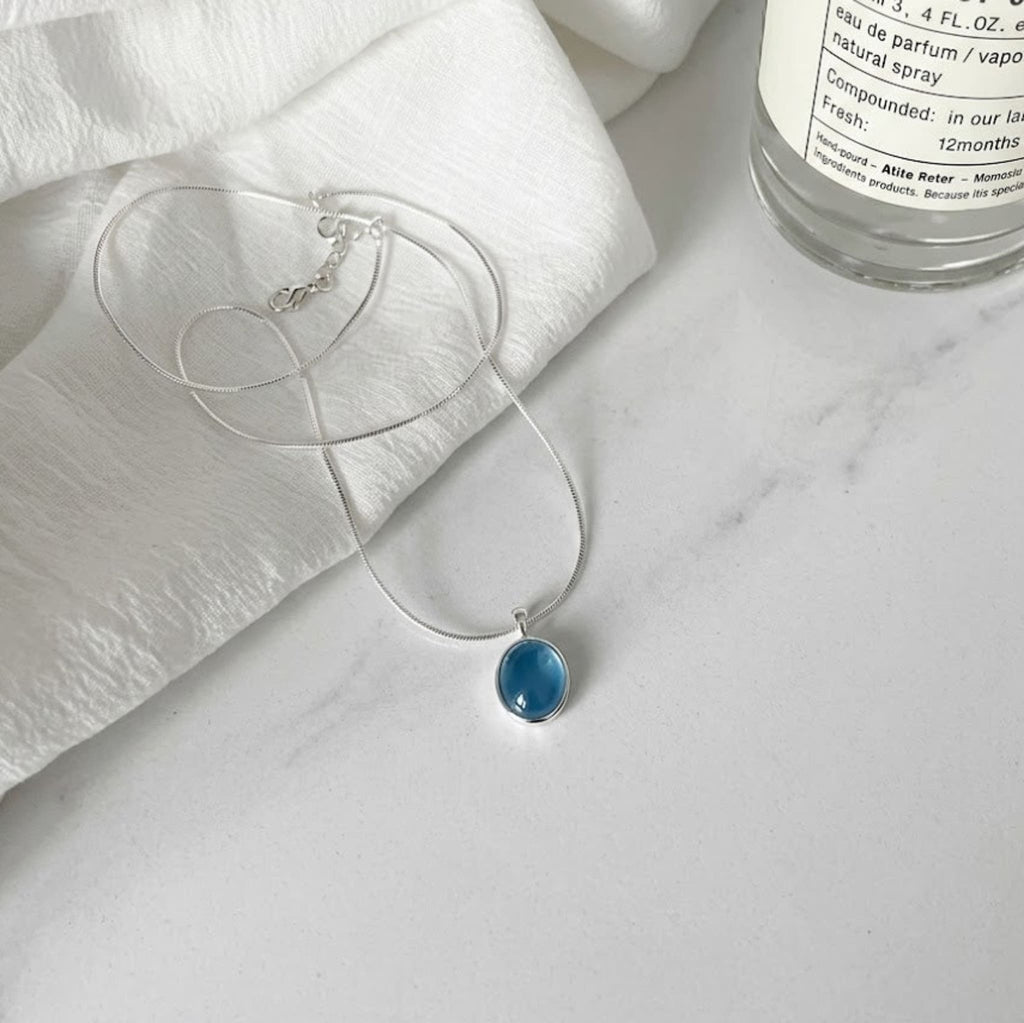 925 Sterling Silver blue Crystal Moonstone Necklace